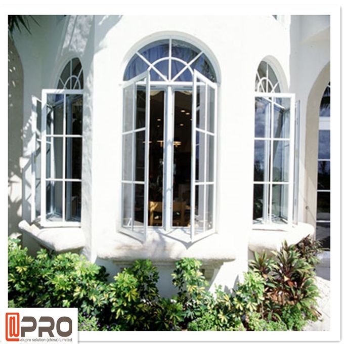 janela de batente de abertura interna, janela de batente com grelhas, janela de batente do tamanho padrão